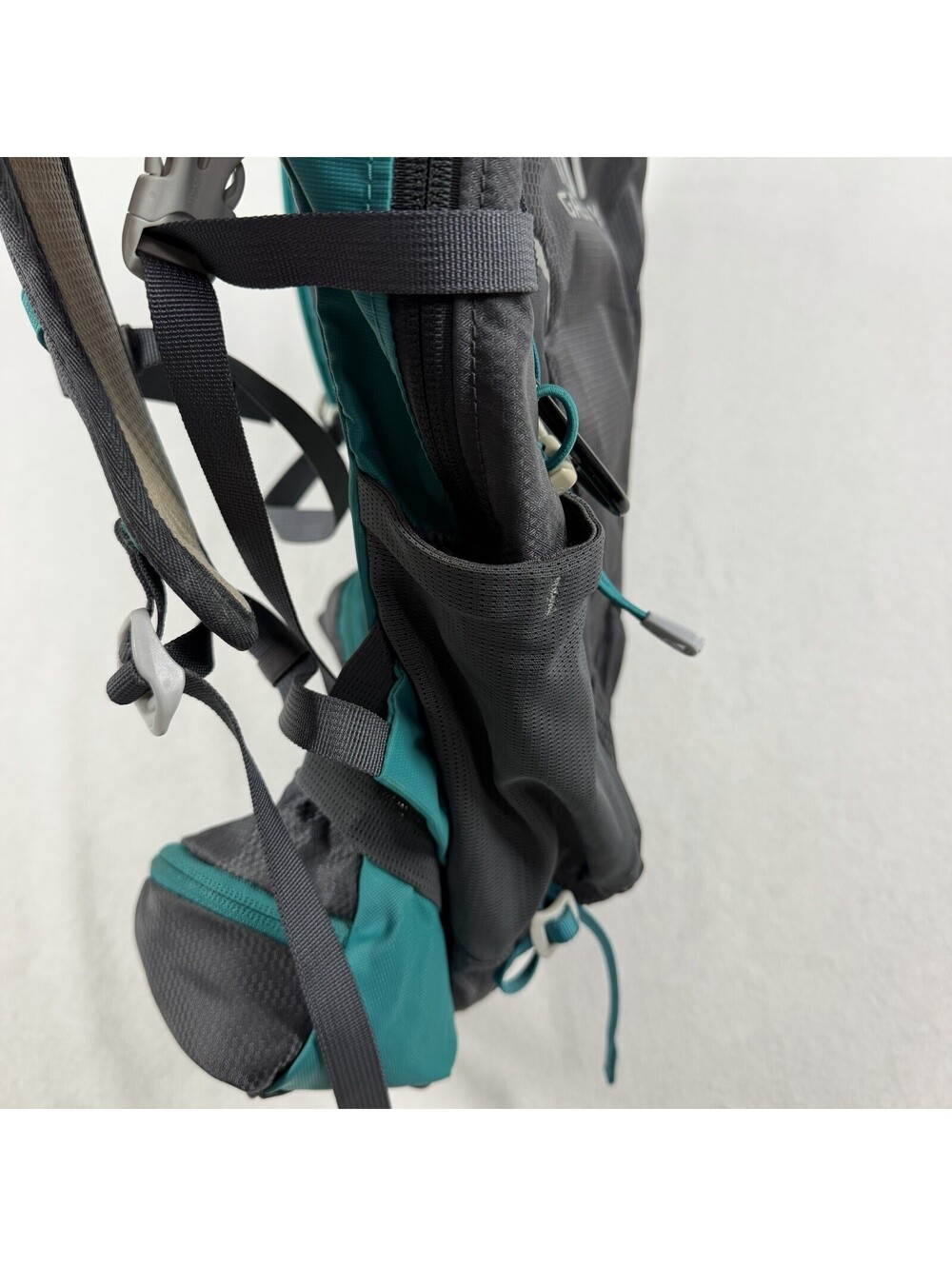 Gregory Maya 16 Backpack Women’s Teal Hydration Biosync Custom Adjust - Picture 8 of 14